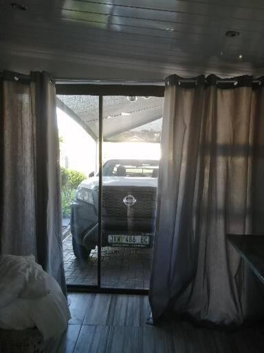 Apartment Ariah's And Self Catering *